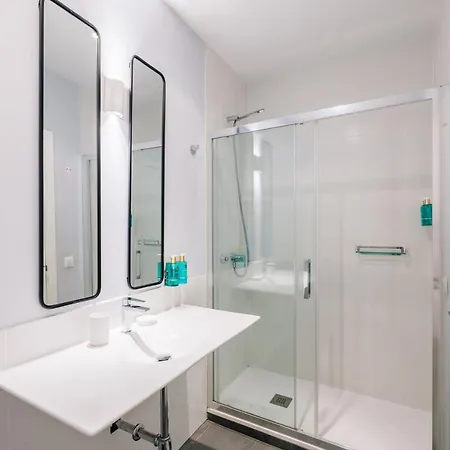 Mi Casa En Madrid- Spacious Apartments Callao Gran Via Exterior photo